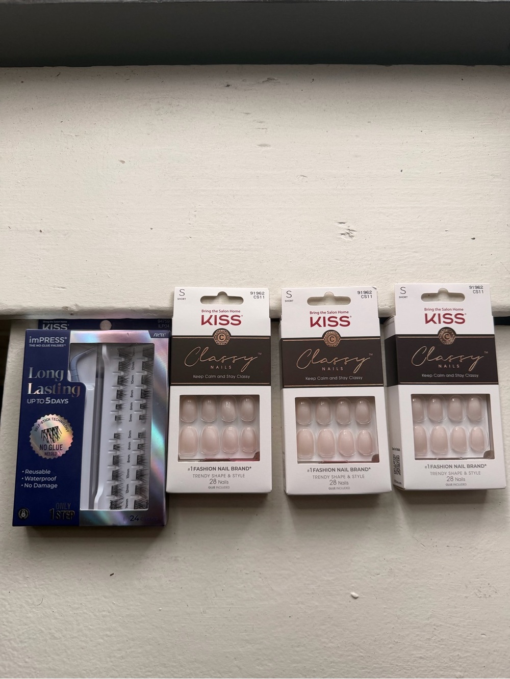 KISS Clasy Nude Press-On Nails Set in Natural Pink – Multipack